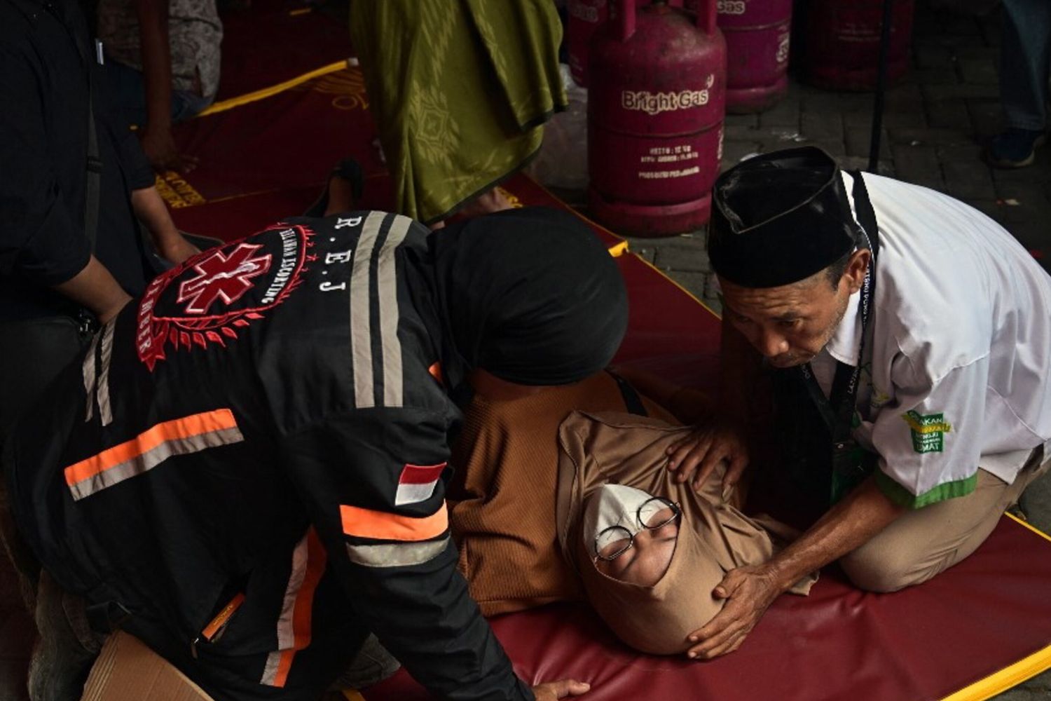 Crollo scuola in Indonesia