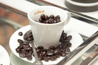 La Giornata internazionale del caffè: il 71% degli italiani lo beve ogni giorno