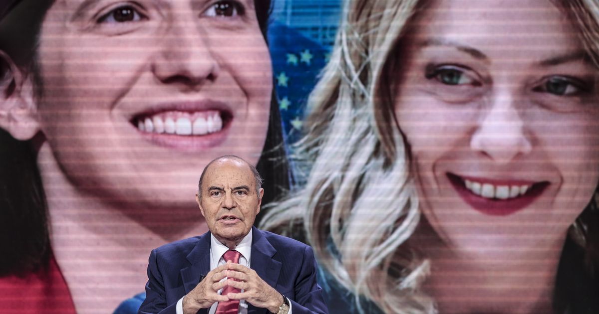 Volo bipartisan per Lamezia Terme: Meloni e Schlein sullo stesso aereo