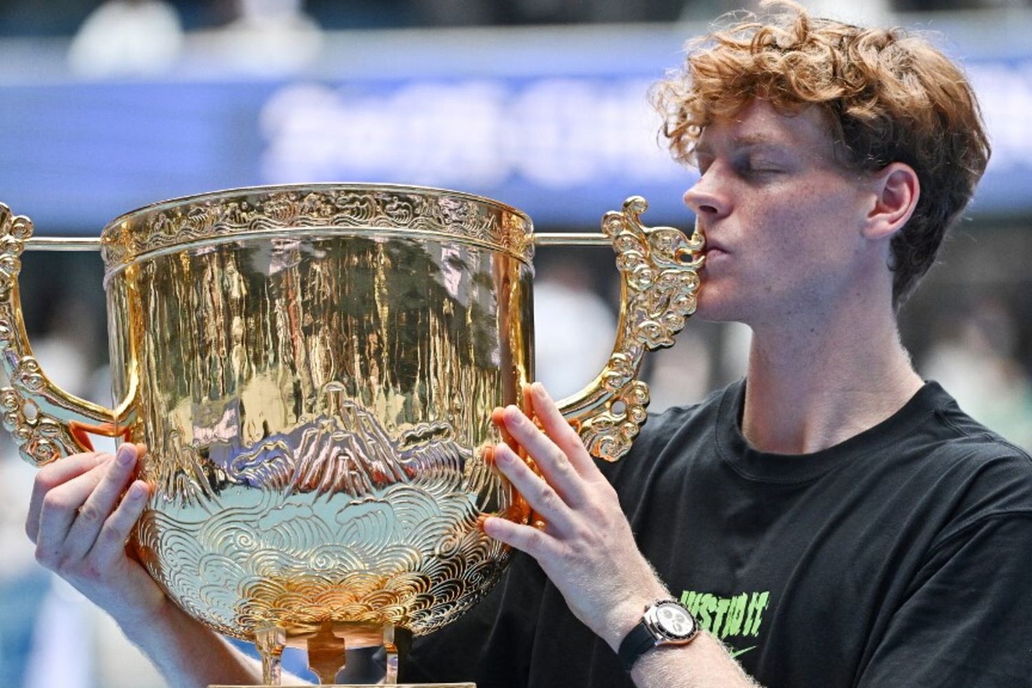 Jannik Sinner torna a sorridere. E' suo il 'China Open'