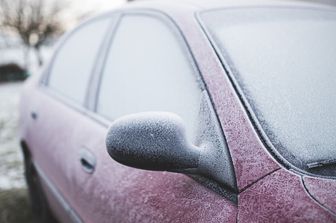 auto freddo inverno ghiaccio - pixabay