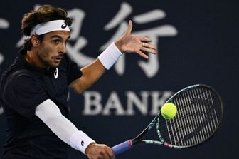 Musetti, obiettivo Torino. A Shanghai batte Darderi e approda agli ottavi