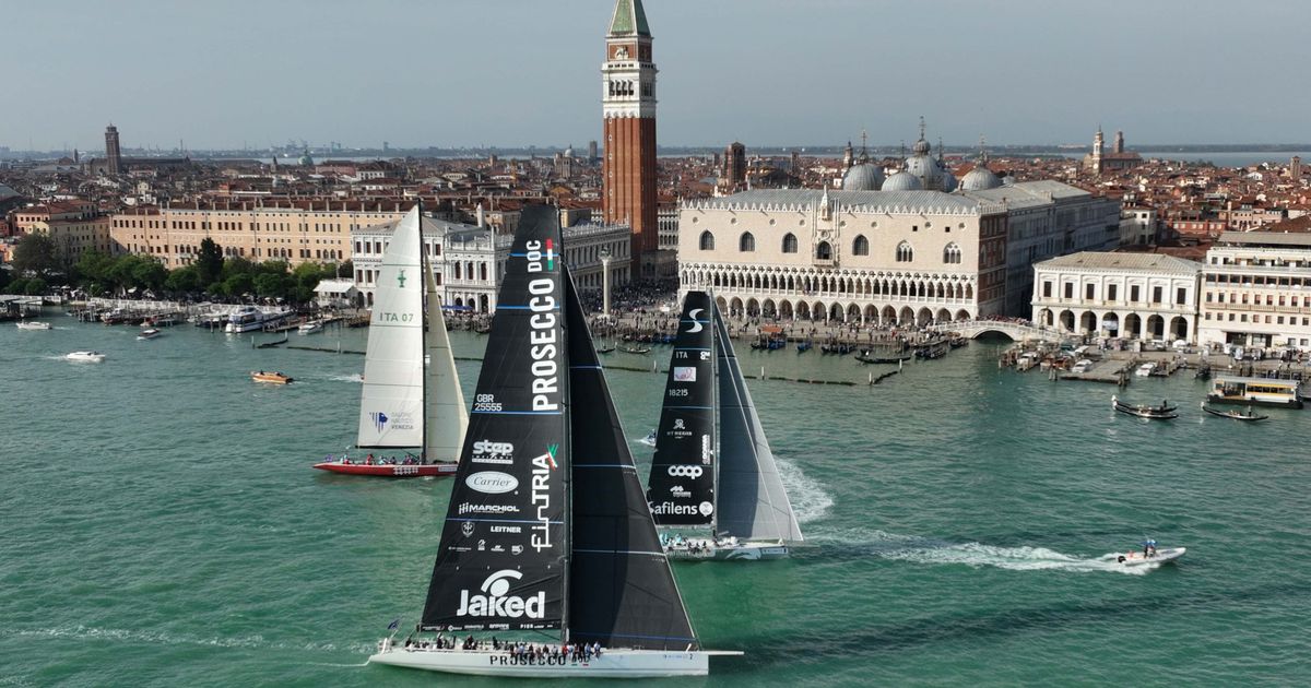 Torna a Venezia la grande vela, 18 maxi yacht di fronte a San Marco per la Venice Hospital...