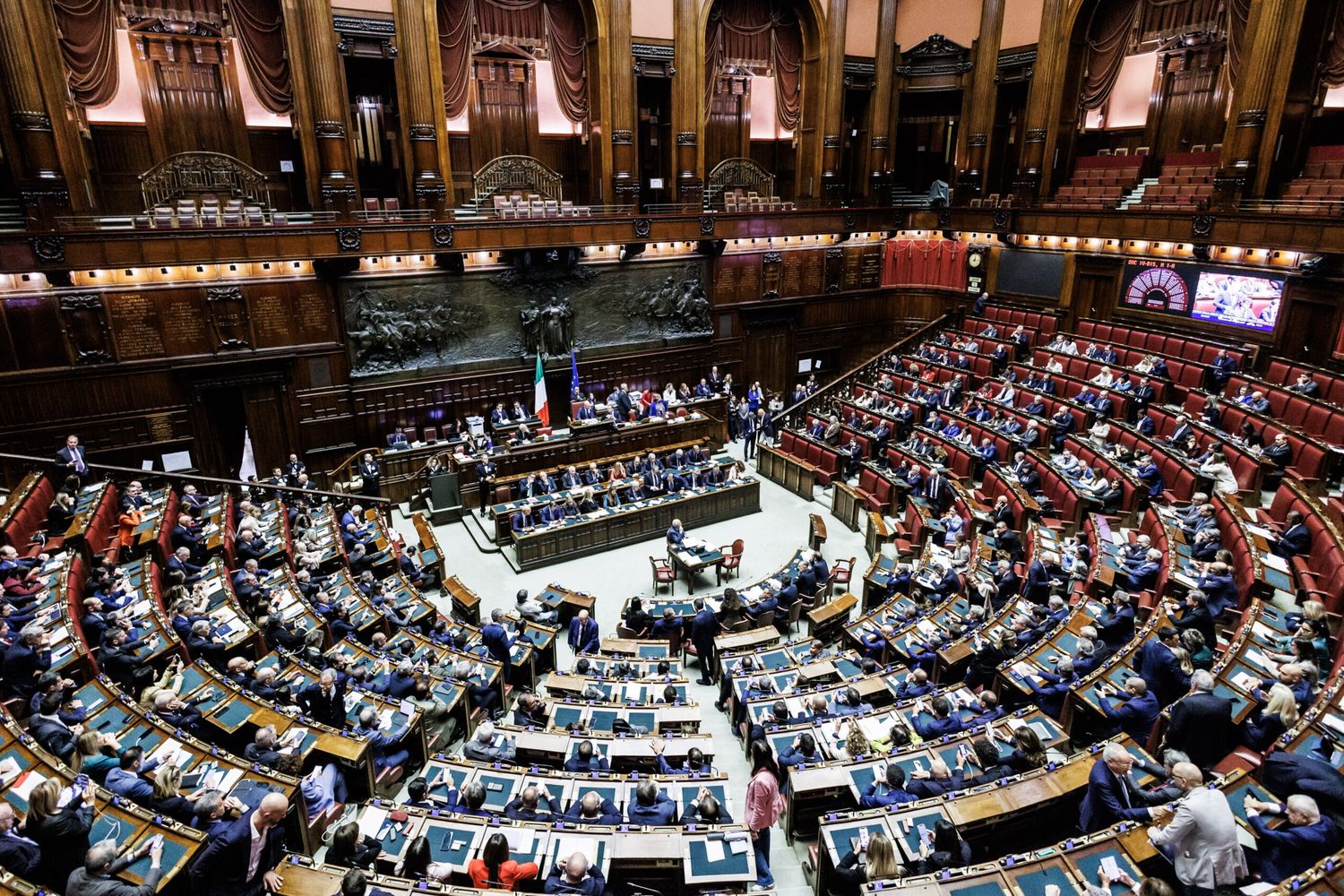 'Sollievo' bipartisan per l'accordo su Gaza. Meloni: "Italia pronta a dare il suo contributo"