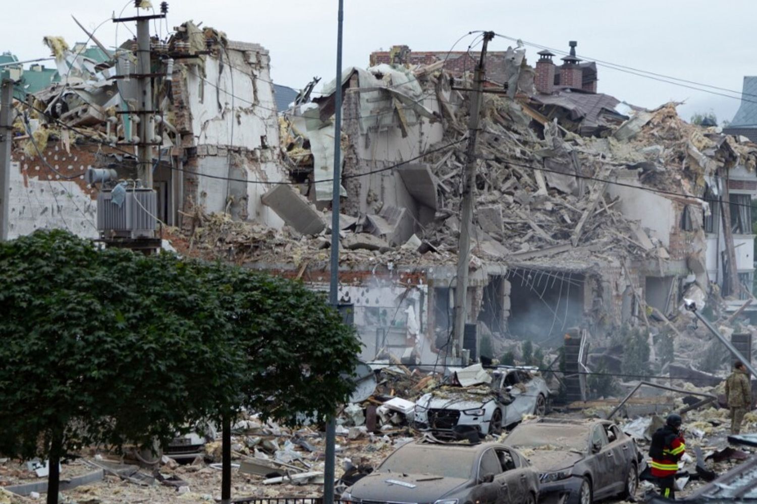 Nuovi raid in Ucraina, Kiev al buio. Ucciso un bambino di 7 anni