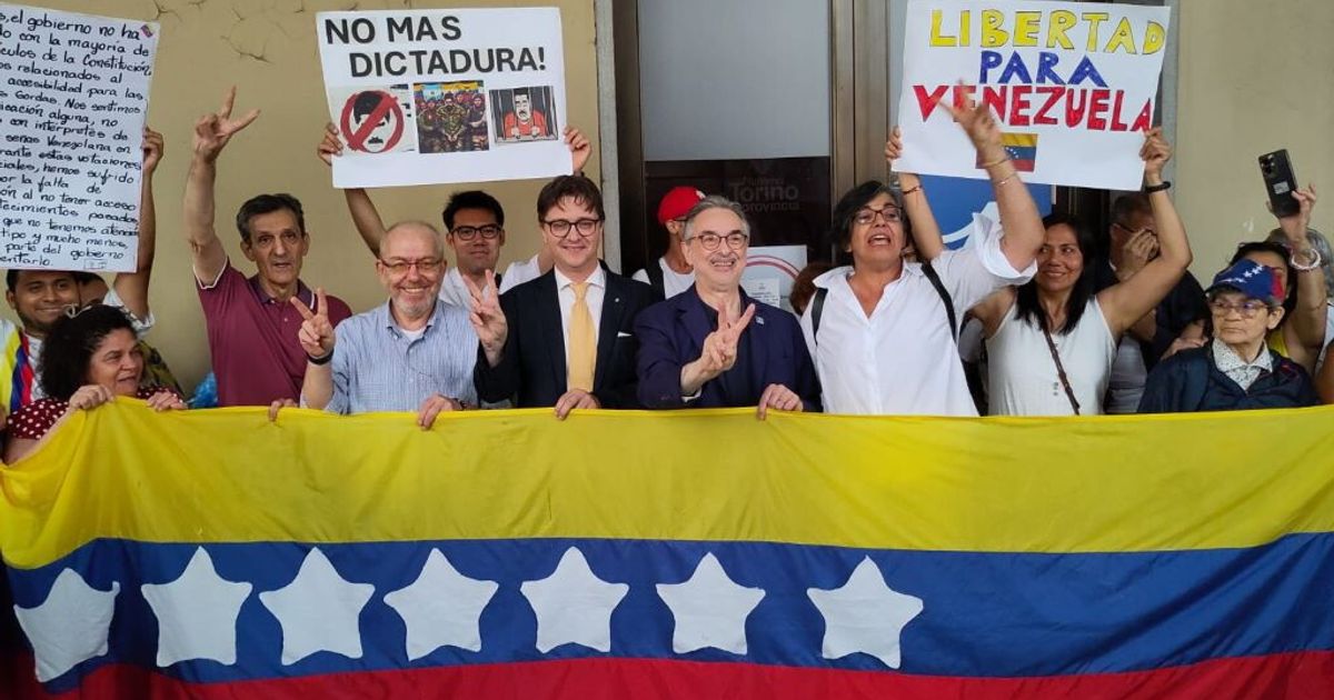 I venezuelani in Italia: "Machado ha risvegliato un popolo"