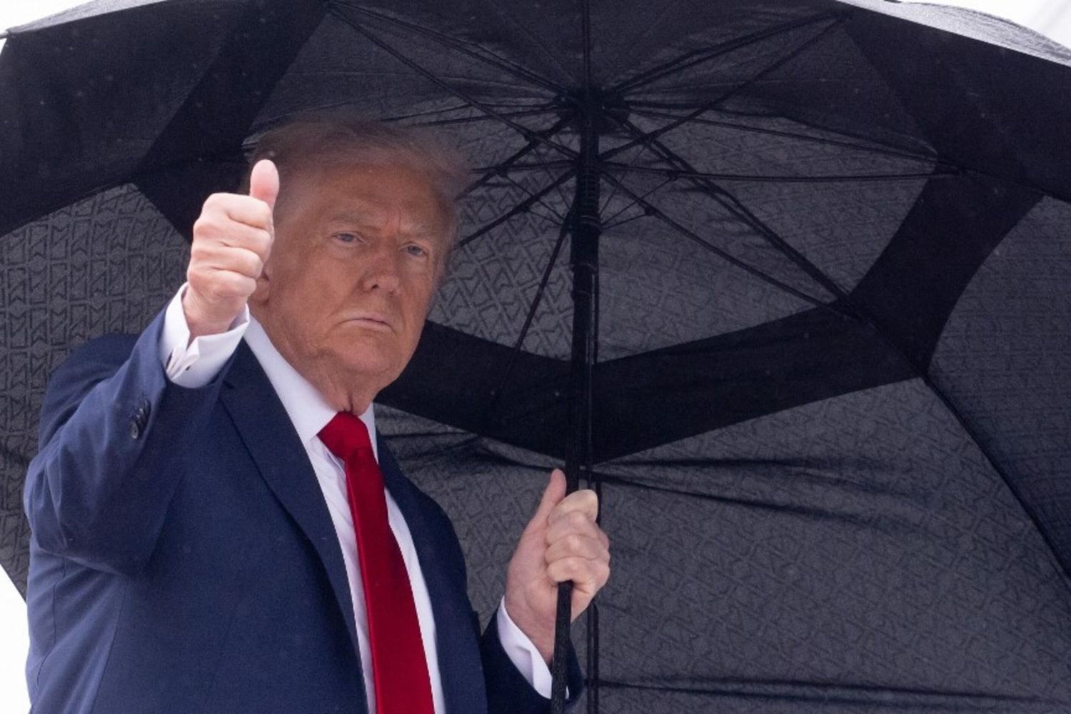 Donald Trump in partenza verso Israele e Egitto