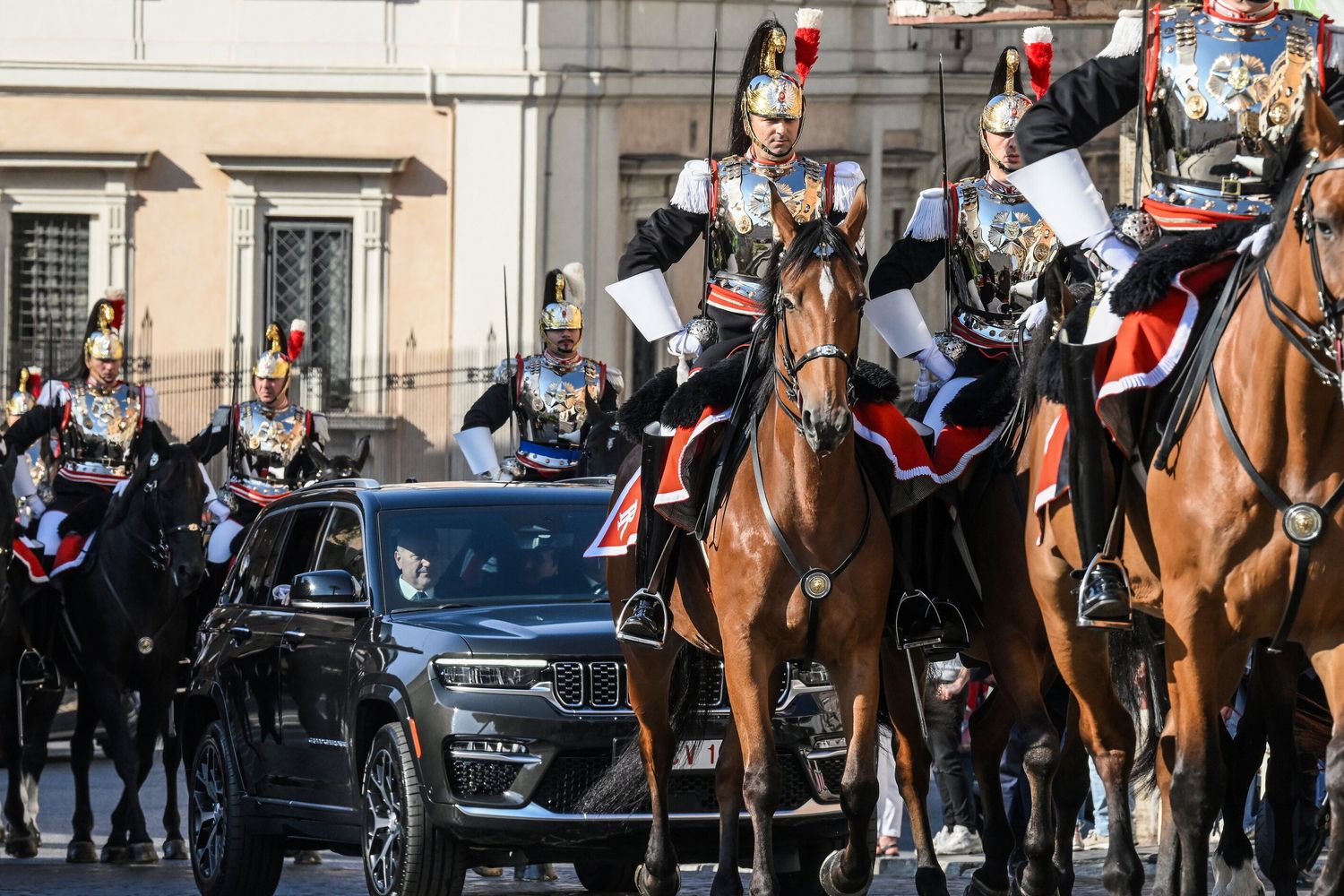 Papa Leone in visita al Quirinale