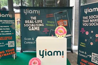 Sbarca al ‘Como Lake’ Yiami, il primo social che non punta su foto, like e follower