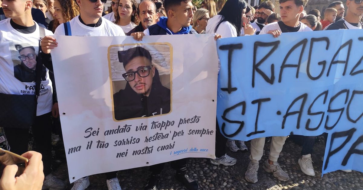i funerali di paolo taormina citt224 in lutto