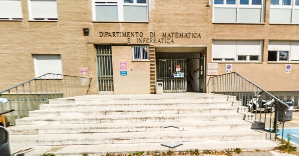 ragazzo accoltellato durante una lite a perugia trovato morto nel parcheggio dell universit224