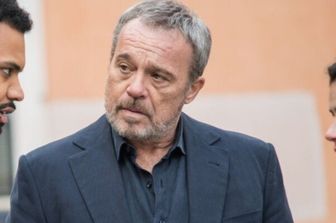 Claudio Amendola dal 10 settembre torna su Rai1 con 'Nero a met&agrave;'