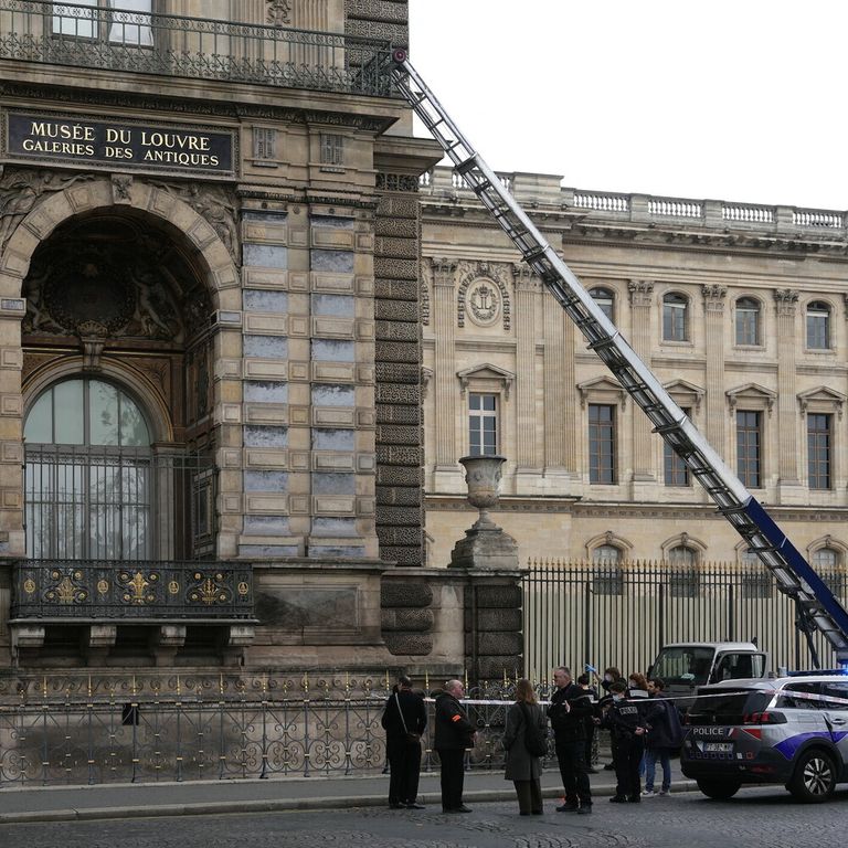 Furto al Louvre