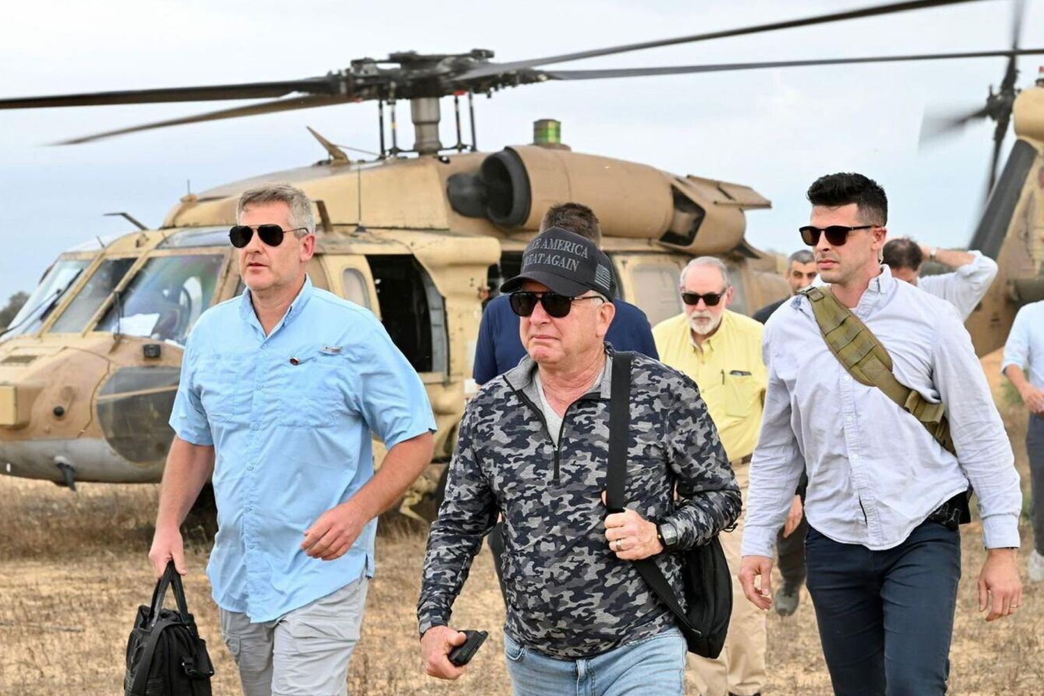 Tregua in vigore a Gaza. Witkoff in Israele: "Serviranno 50 miliardi per ricostruirla"