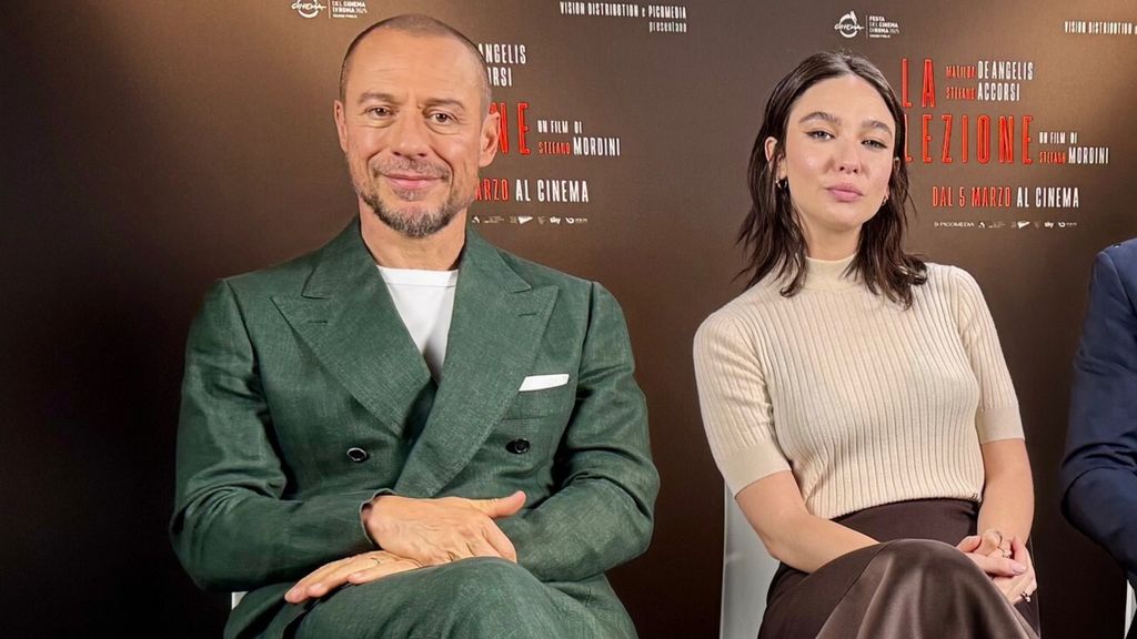 Stefano Accorsi e Matilda De Angelis