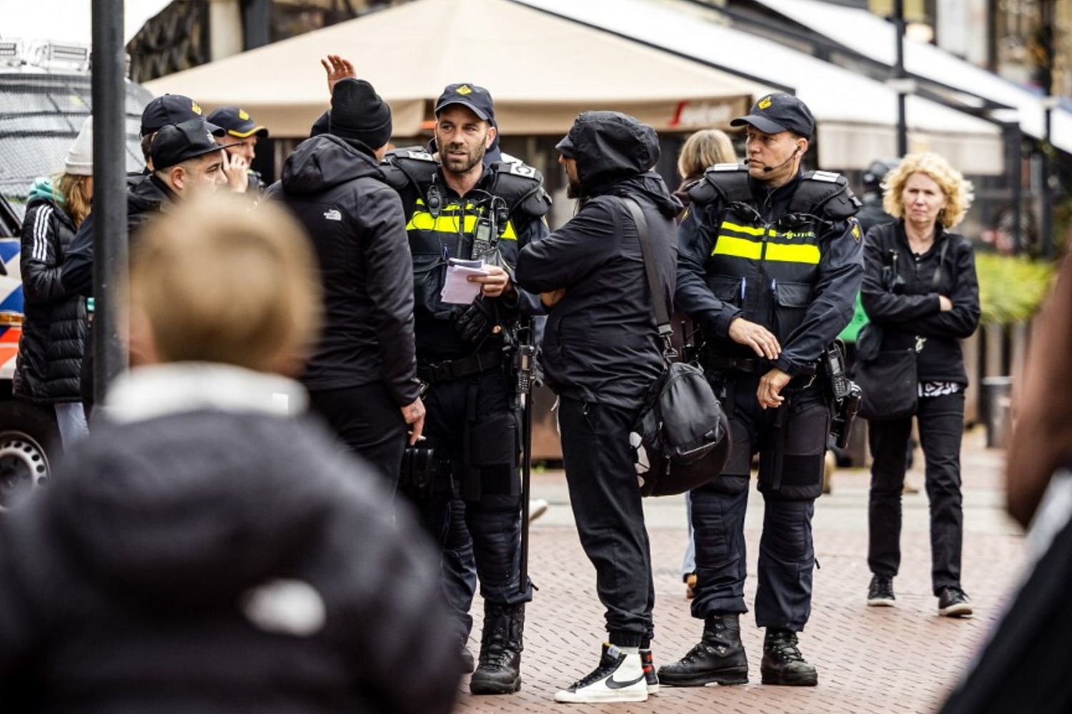 Tifosi del Napoli marchiati con i numeri. Tajani chiede spiegazioni all'Olanda
