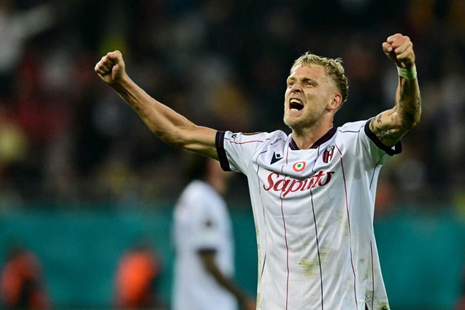 L'attaccante danese del Bologna Jens Odgaard