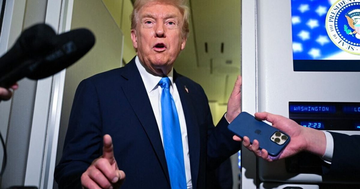 トランプ大統領、ロドリゲスに「正しいことをしなければ高い金を払うぞ」と脅す