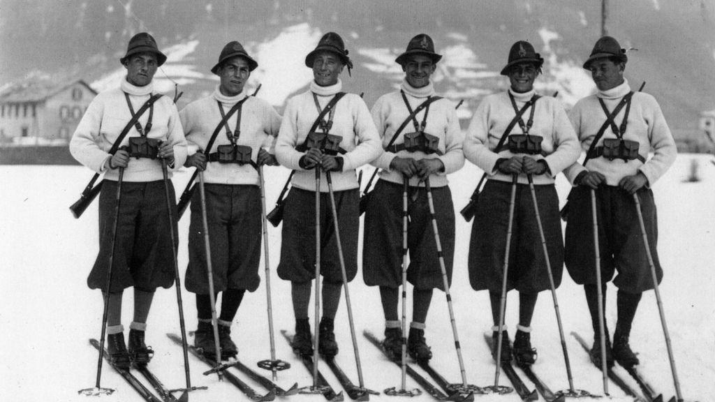 Cent’anni di gloria per il Gruppo Sciatori Fiamme Gialle: un secolo di sport, servizio e montagna