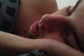 Le apnee notturne colpiscono sempre più giovani adulti, anche in buona salute