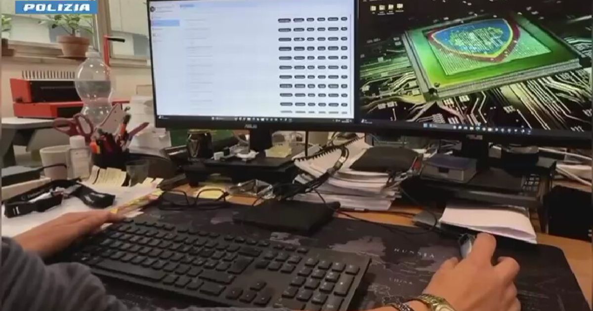 creava foto pedopornografiche con l intelligenza artificiale un 52enne arrestato a venezia