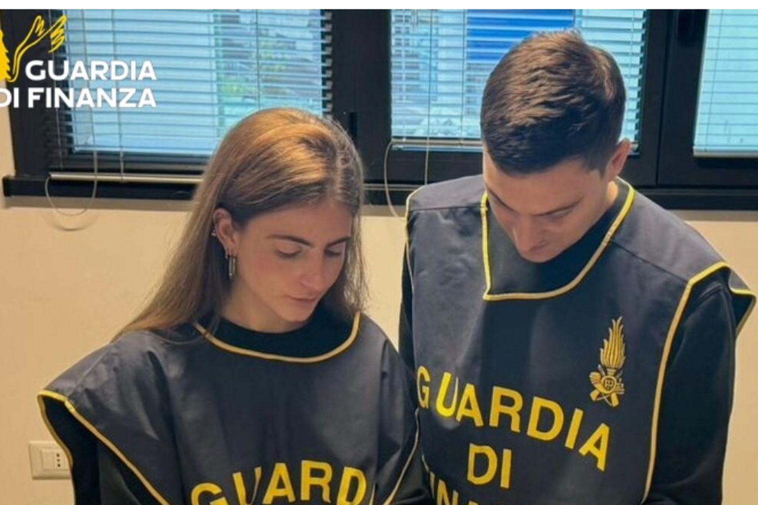 Milano, la Guardia di Finanza sequestra 118 mila articoli di Halloween