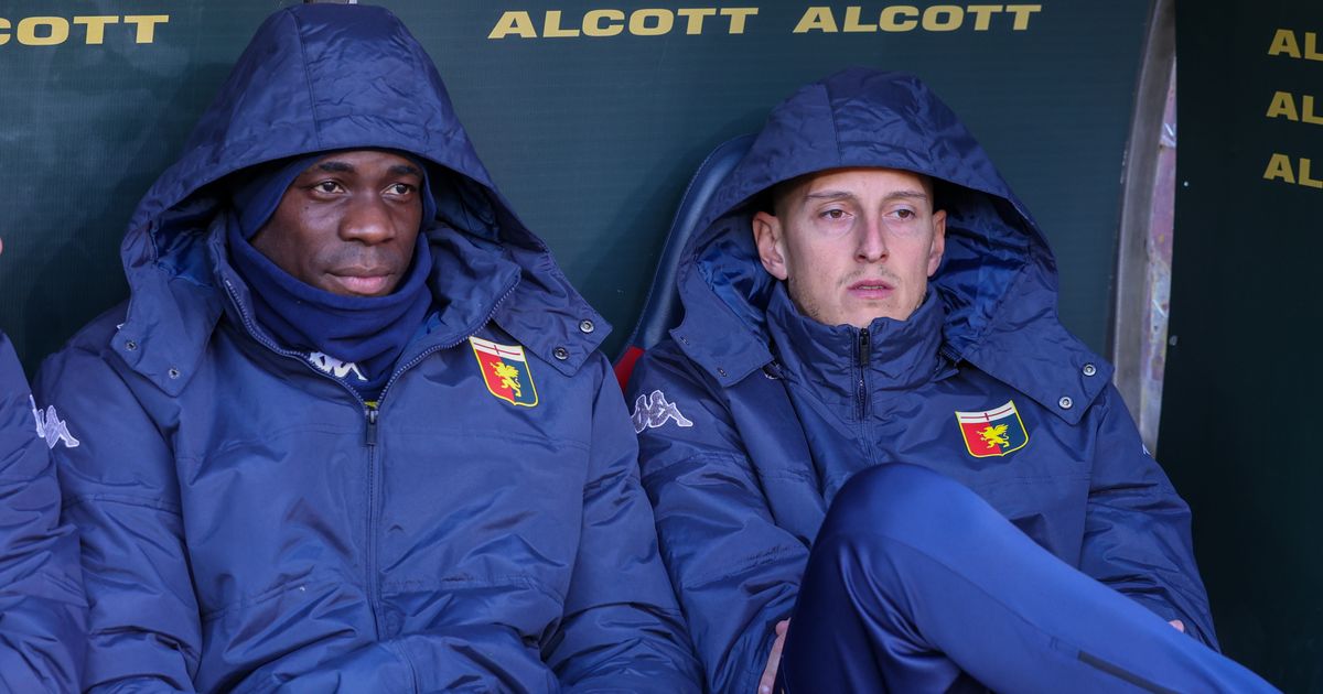 Balotelli al veleno su Vieira: "Karma is a bitch"