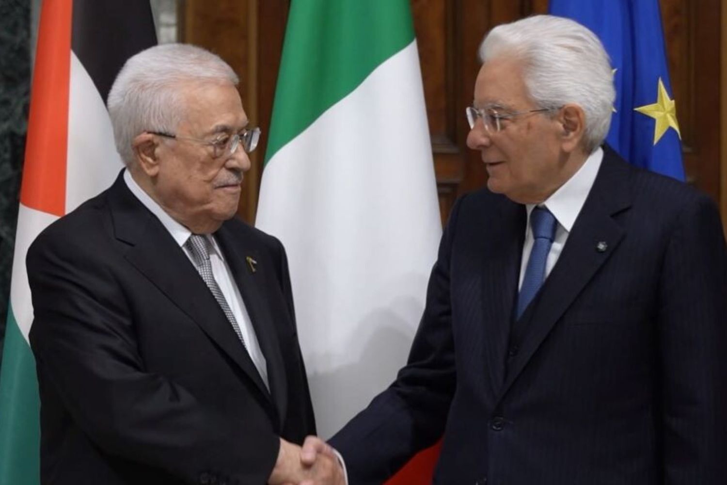 Mattarella riceve Abu Mazen al Quirinale