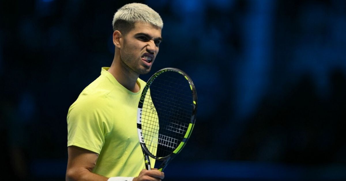 Alcaraz domina De Minaur all’esordio degli Atp Finals a Torino