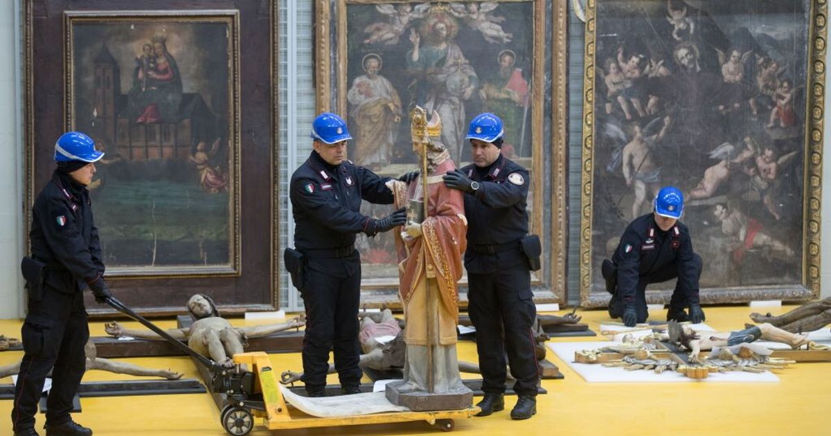 Che fare se trovo un bene archeologico in giardino? I consigli dei Carabinieri
