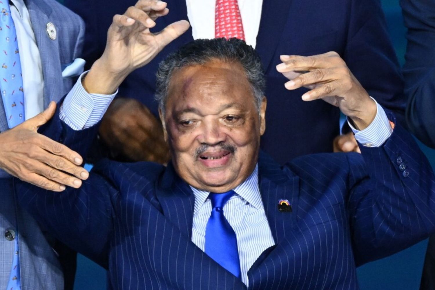 L'attivista per i diritti civili degli Stati Uniti Jesse Jackson