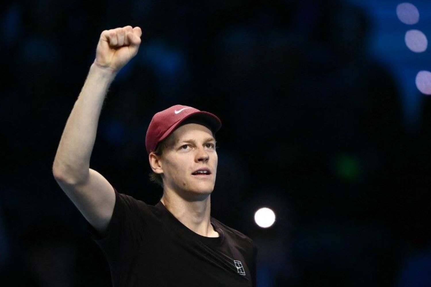 Sinner esulta dopo la vittoria contro Shelton