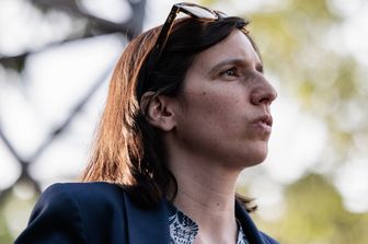 Schlein boccia il governo: "La manovra a crescita zero"