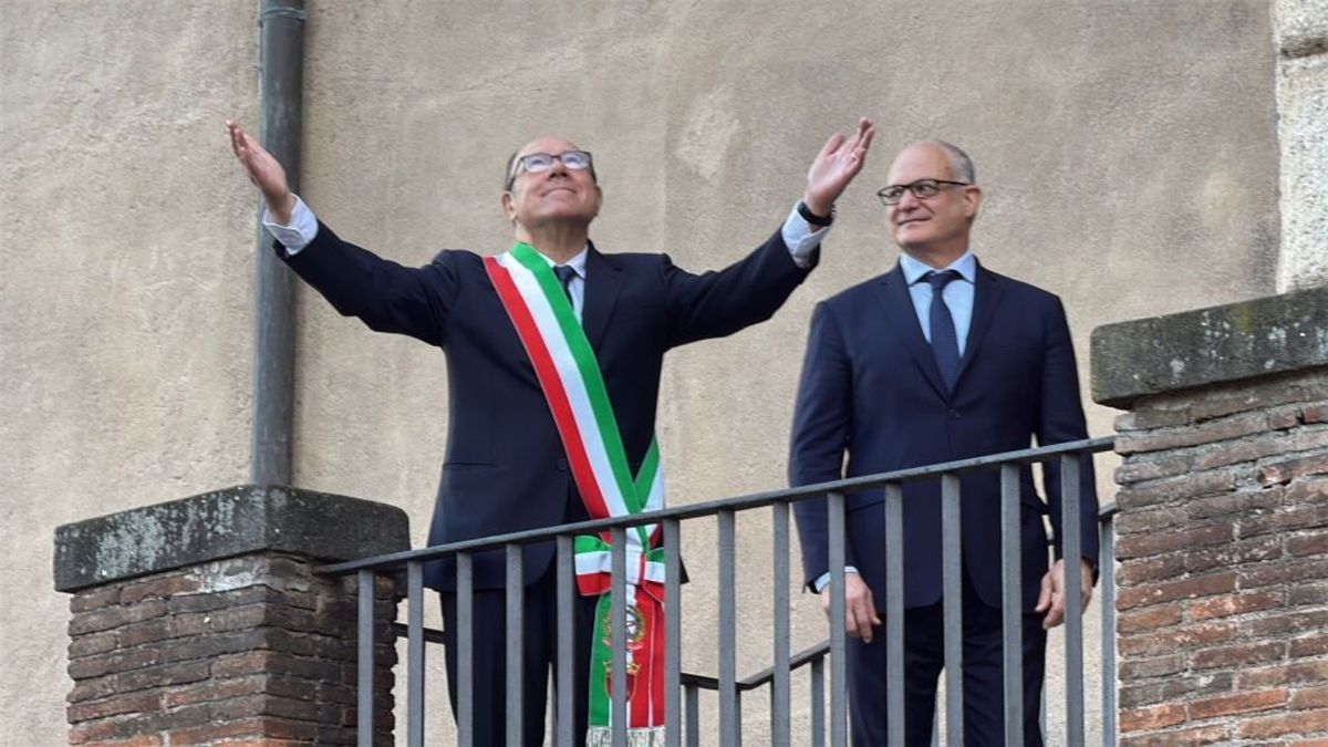 Carlo Verdone 'sindaco per un giorno' in Campidoglio