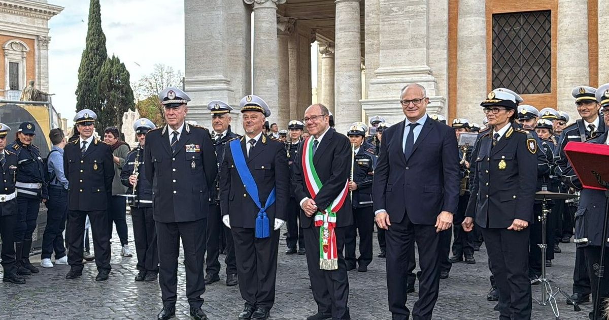 Verdone sindaco a Gualtieri: "Adesso ti comando"