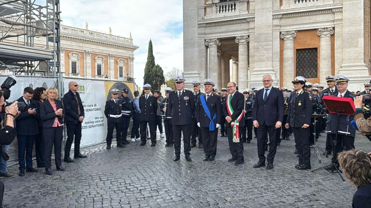 Carlo Verdone 'sindaco per un giorno' in Campidoglio