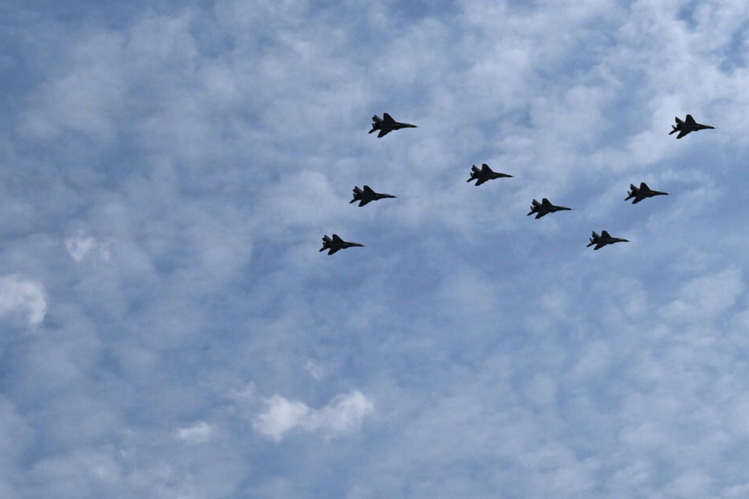 L’Ucraina abbandona i jet sovietici: la sua aviazione diventa "Occidentale"