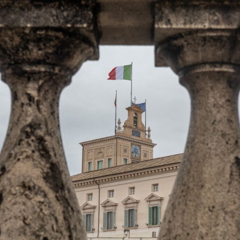 Il Quirinale: "Piano anti-Meloni? Ridicolo"