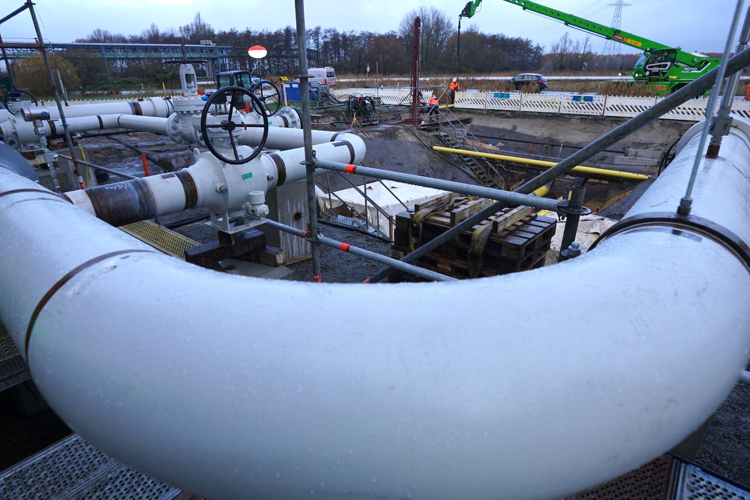 Energia: il ministro algerino Adjal afferma che la cooperazione con l'Italia entra in una nuova fase