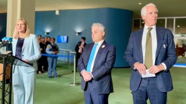 Kirsty Coventry, Maurizio Massari e Giovanni Malagò