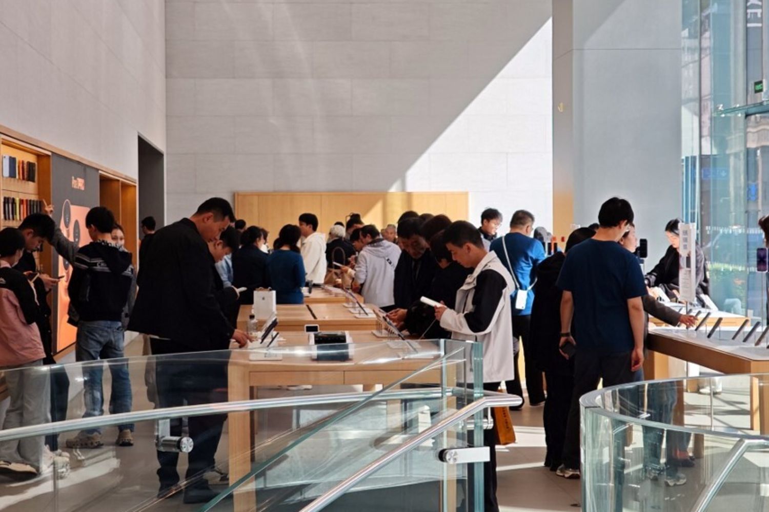 Smartphone, computer, intelligenza artificiale