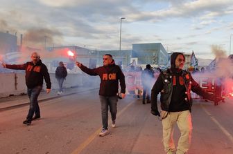Manifestazione a Genova per l'ex Ilva