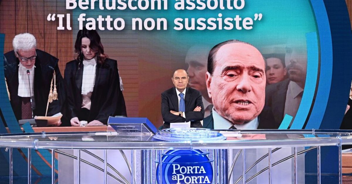 da berlusconi al referendum forza italia celebra la giornata della giustizia negata