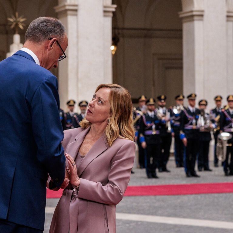 Ucraina, telefonata Meloni-Merz: "Obiettivo resta pace giusta e duratura"