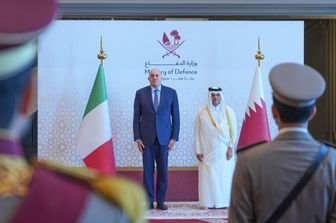 Le ministre Crosetto aux Émirats et au Qatar pour renforcer la coopération dans le secteur de la défense
