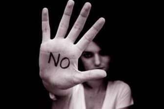 Femminicidi: 85 le donne uccise in meno di dieci mesi, la maggior parte in famiglia