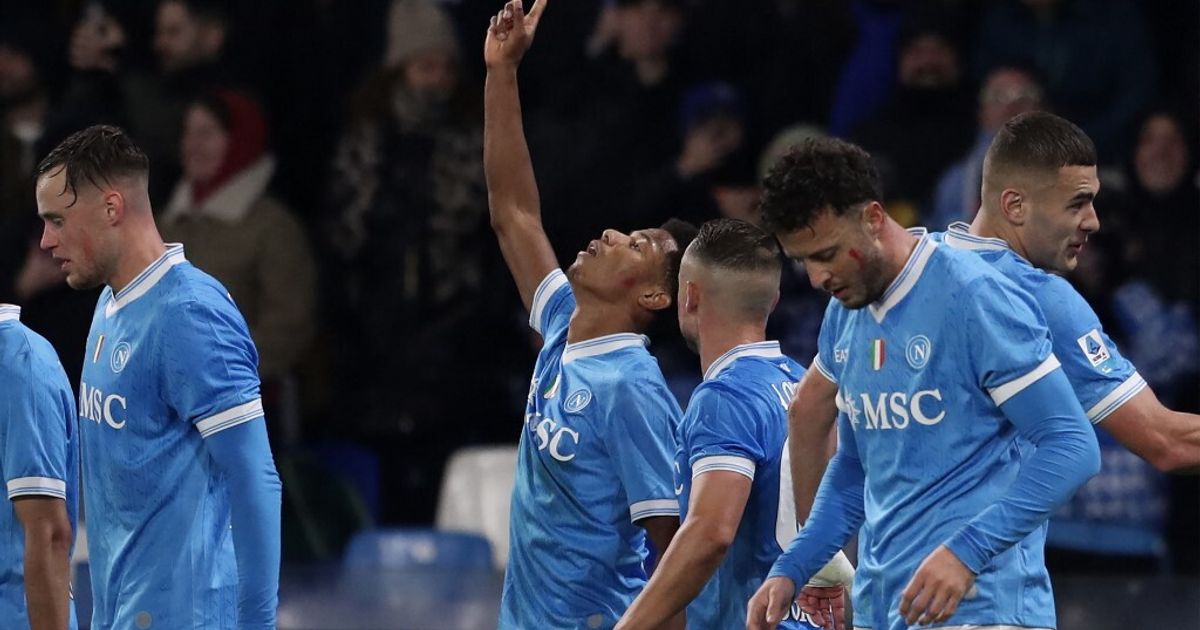 Il Napoli in testa alla classifica per una notte, 3 1 all