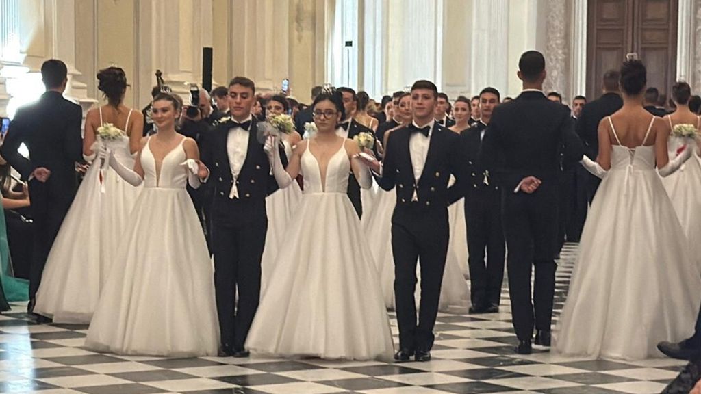 Gran Ballo delle debuttanti alla Regga di Venaria Reale