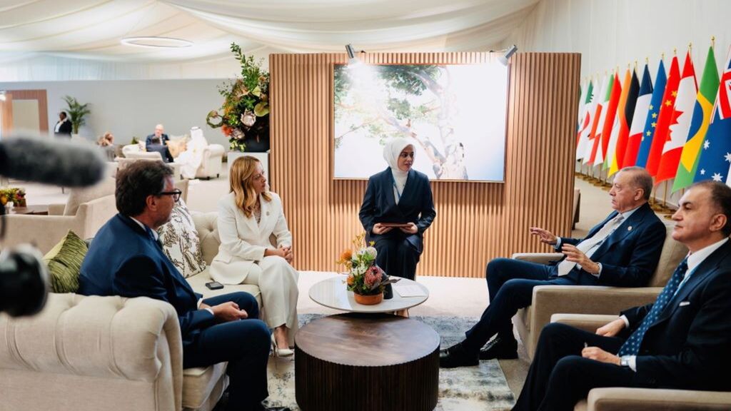 Meloni incontra Erdogan