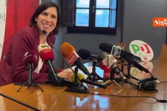 Schlein: Meloni ha poco da saltellare, in Campania ha perso il Governo